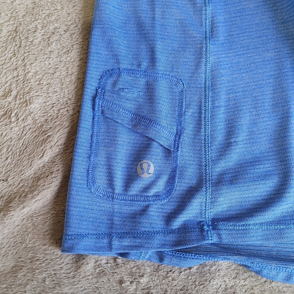 Lululemon t-shirt size 6 - Picture 8 of 9